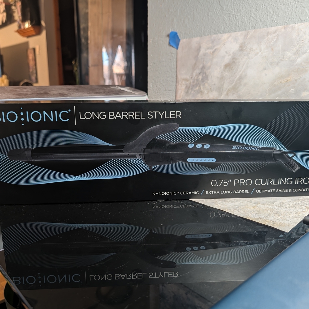 Bio Ionic 0.75” Pro Curling Iron